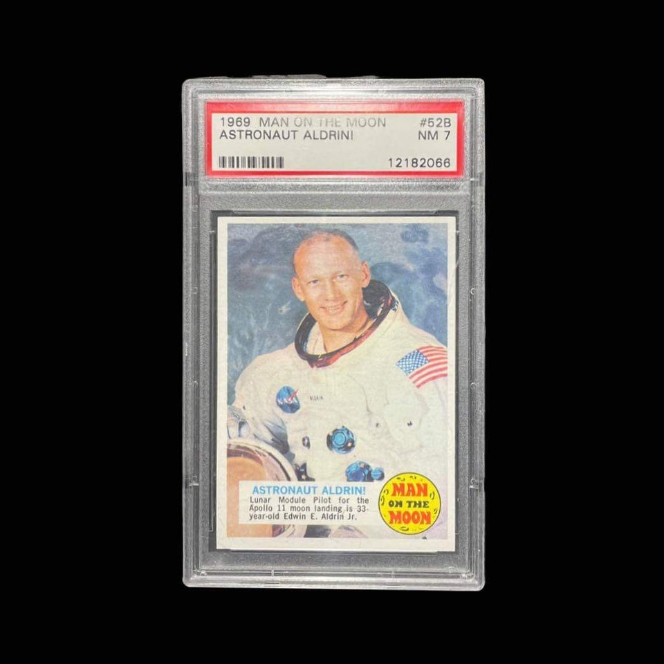 Original-1969 Topps Man on The Moon #52B Astronaut Buzz Aldrin PSA 7 NM-Rare